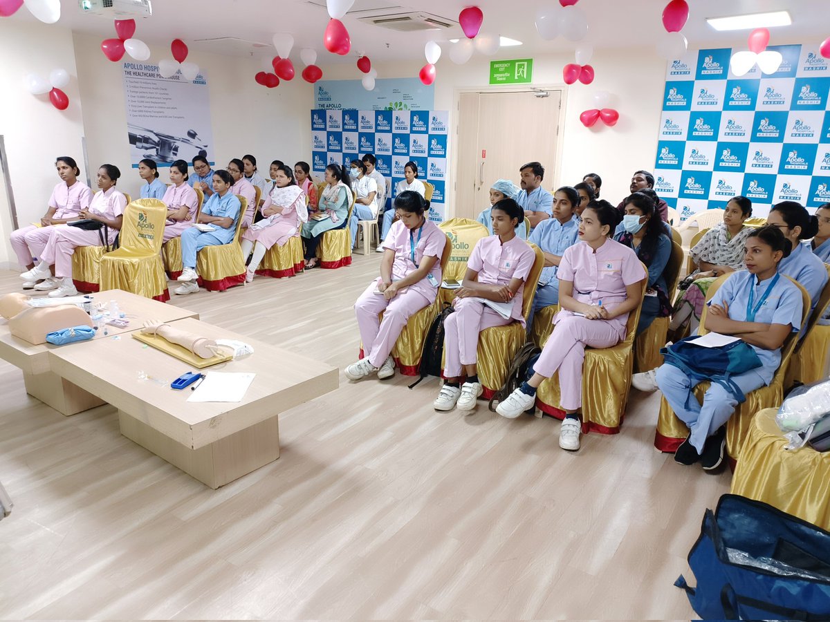 pravinhmd's tweet photo. CME training programme at #apollohospitals #nashik @hmdhealthcare #safeinjectionpractices #safety #NEEDLE https://t.co/U0zjEbHD2e
