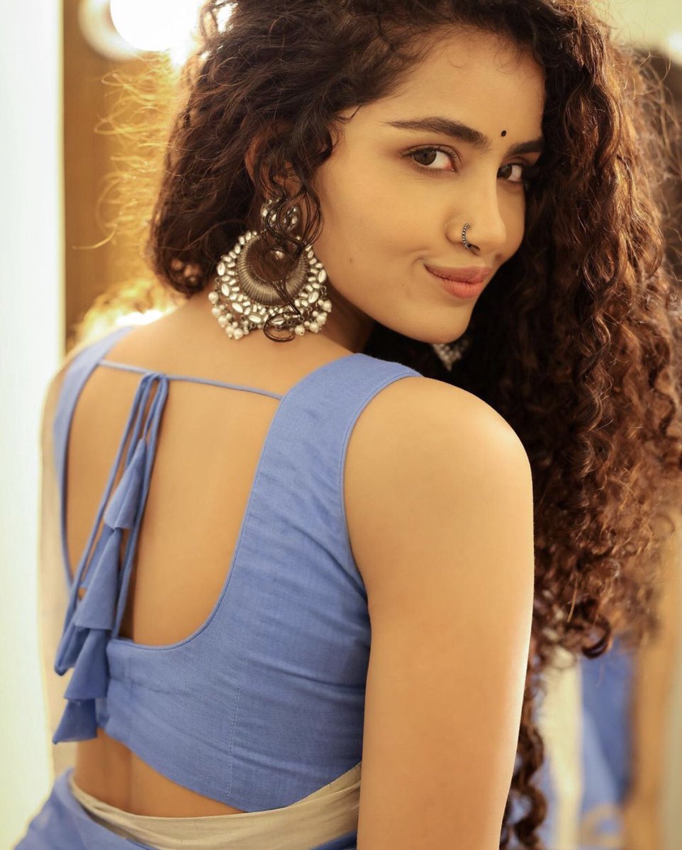 Booty_trekker's tweet photo. Upma turned down 28 today 🤤🤤 https://t.co/jK9xCJqn2J