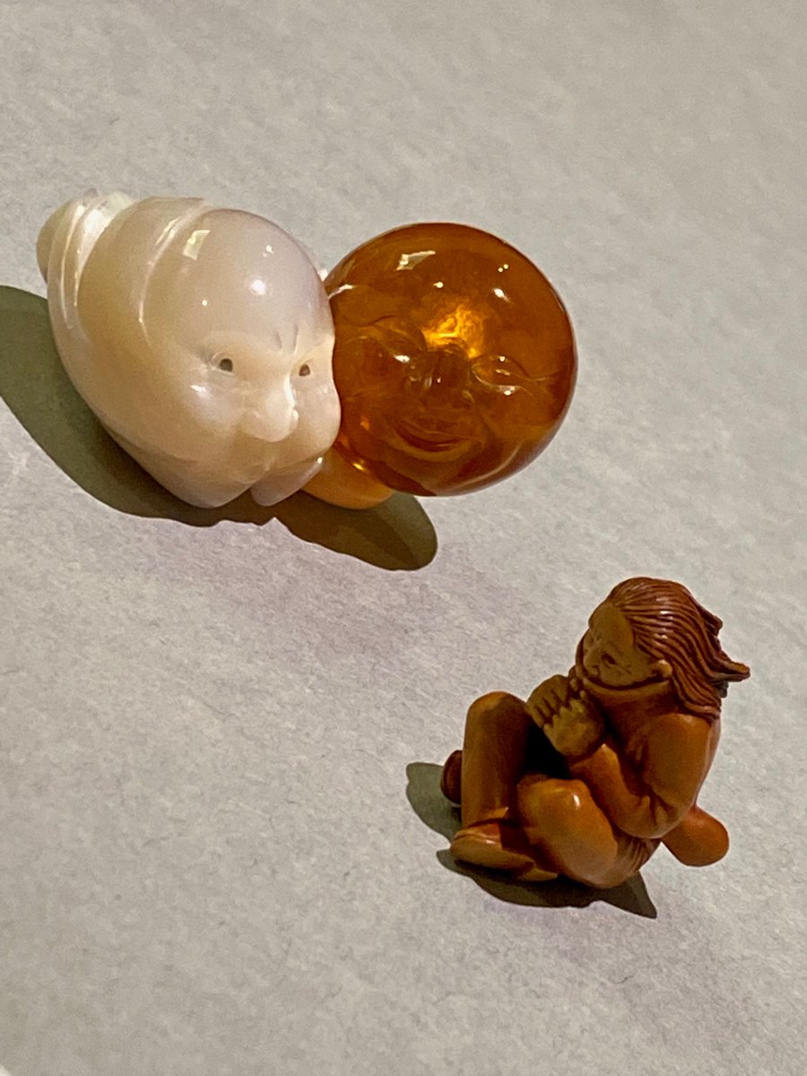 値下げしました❗️手彫りの木彫面「狸」 たぬき木彫り - メルカリ
