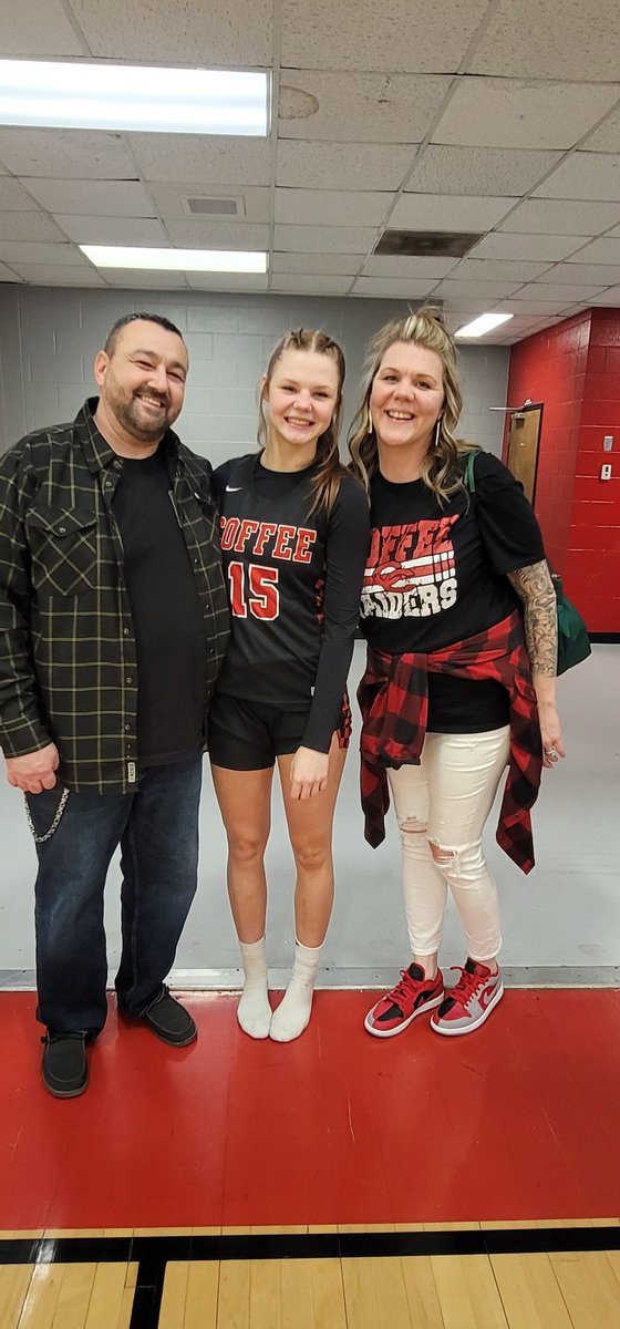 JBWard14's tweet photo. Be still my heart . ❤️ 

Proud Momma to 15! https://t.co/izqv0bLjBE