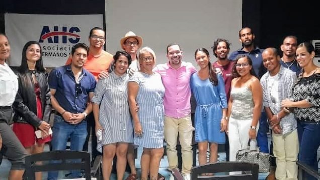 YaselToledoG's tweet photo. En #WebAHS: AHS Guantanamera se mira por dentro
https://t.co/dwT6vUirMl
#AHSCuba, #4toCongresoAHS, #ÚneteAlReto https://t.co/7XH5nFs0RT