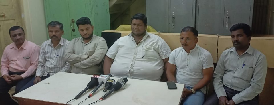 tbdnews's tweet image. *सीमाभागातील विद्यार्थ्यांसाठी उद्या महारोजगार मेळावा*
👇👇
tarunbharat.com/for-the-studen…
#TarunBharat #belgaum #Nipani #RojgarMela