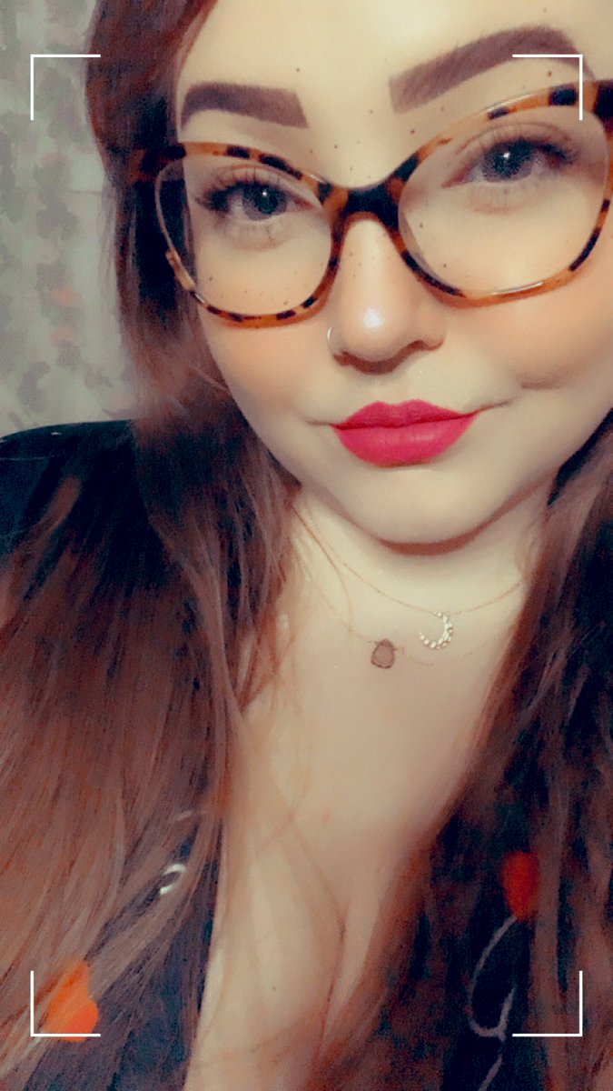 hazelshigh's tweet photo. TGIF! 
Let’s make this a night we can’t remember 😈
Cum party with me
https://t.co/CB4LgQrcKn https://t.co/4bXMUVar7v