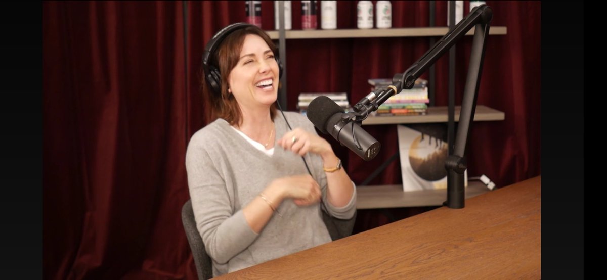 caffeinesecret's tweet image. look at her #maximroy