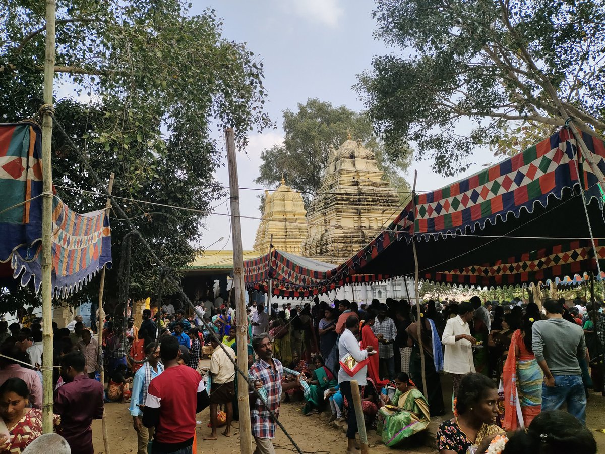 Lovaraju_Ai's tweet photo. #Mahashivratri  #pattiseematemple #polavram #LordShiva  .. ఓం నమశ్శివాయ..🙏 https://t.co/kQ4iF8B7lO