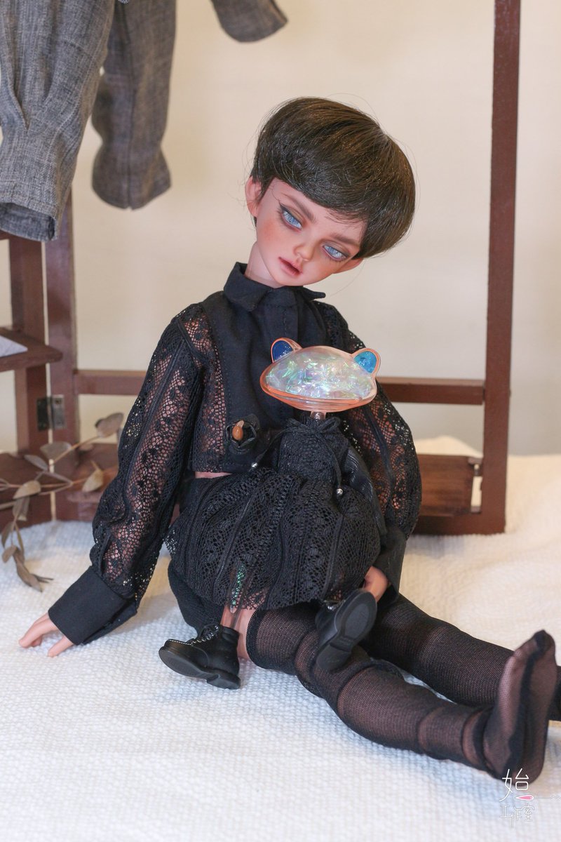 beginningchen's tweet photo. 【皮諾丘新品-BJD 1/4與大青蛙】
這次讓BJD和青蛙穿同系列衣服，所以就一起介紹囉！🥰

詳細介紹：https://t.co/HfdychPwqo

皮諾丘的夢之島22 Monde de Pinocchio 22
日期：2023年2月25日(六) 10:30-15:30
地點：新北市三重區綜合體育館
攤位：F19-F20
#bjd #wonderfrog #皮諾丘的夢之島 #MDP22 https://t.co/yhc4EyzD6k