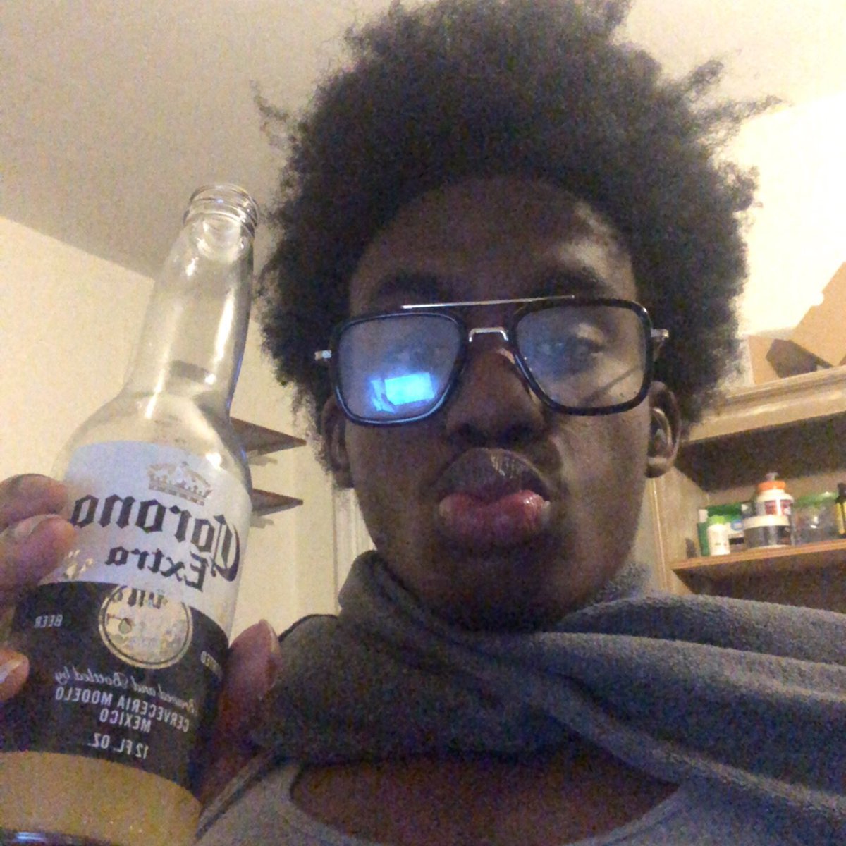 WaleWoestar tweet media