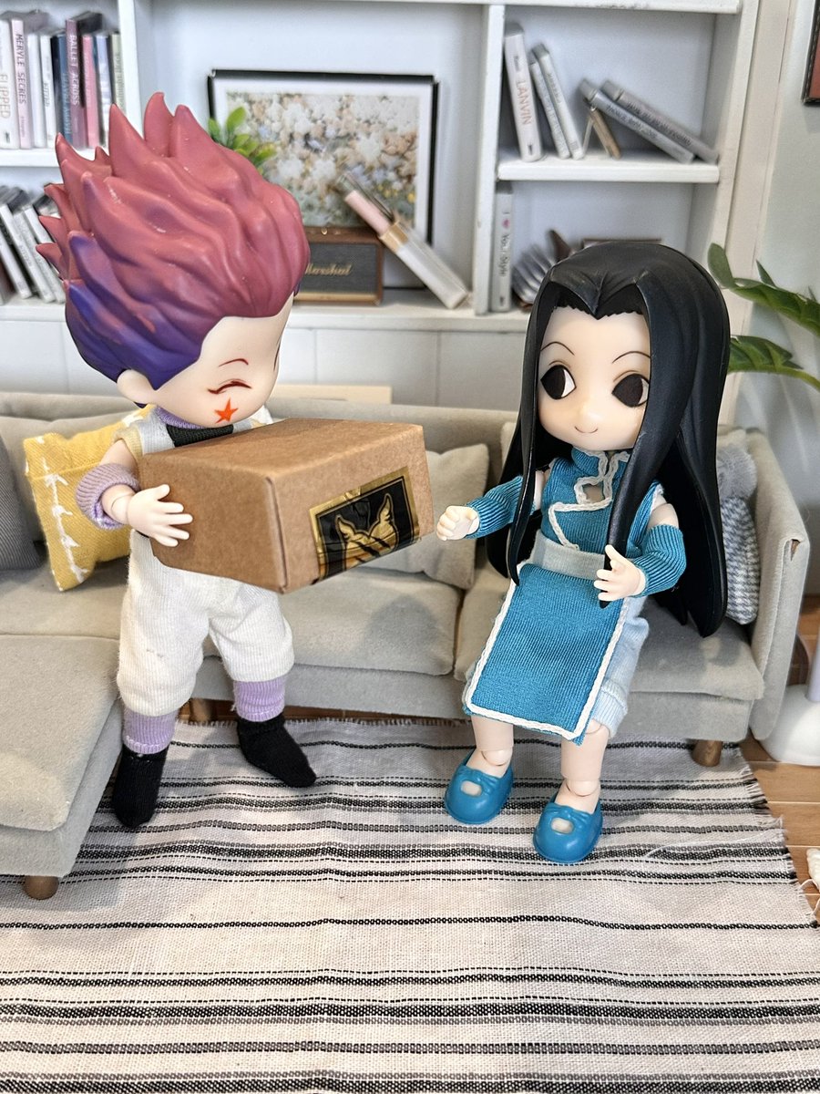XHutao's tweet photo. Hisoka: “Illumi, I got a new pair of shoes for you~”

#hisoka #ヒソカ #hxh #Illumi #ハンターハンター #hunterxhunter #西索 #nendoroid #obitsu11 https://t.co/2RlTBTr2gt