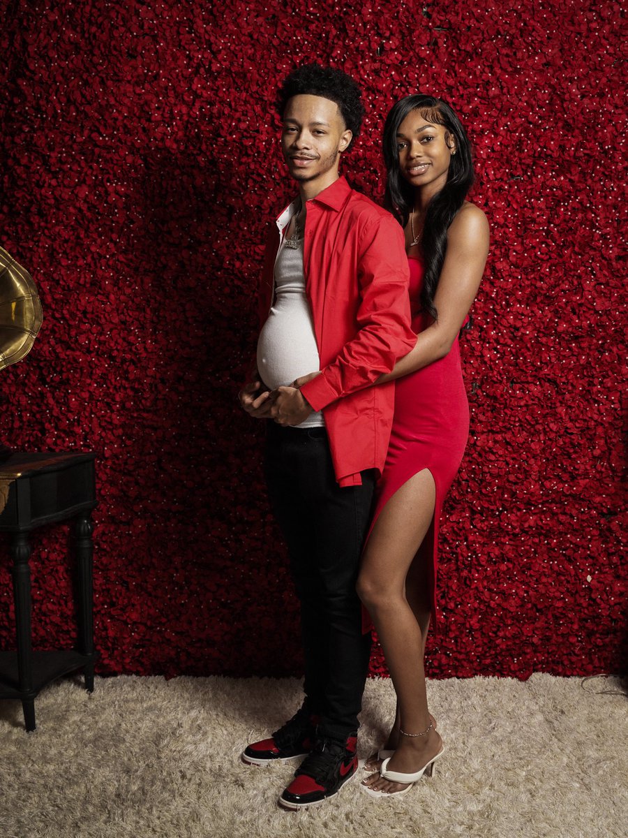 th3officialajay's tweet photo. @sneako then how am i pregnant https://t.co/cgWr0AUVIz