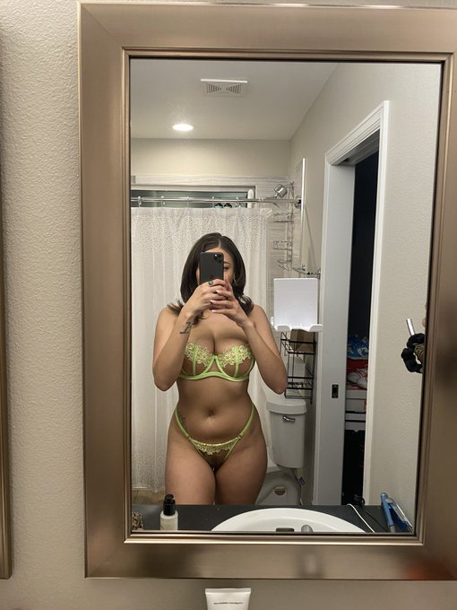 💚✨ https://t.co/I7cY36Ojf3