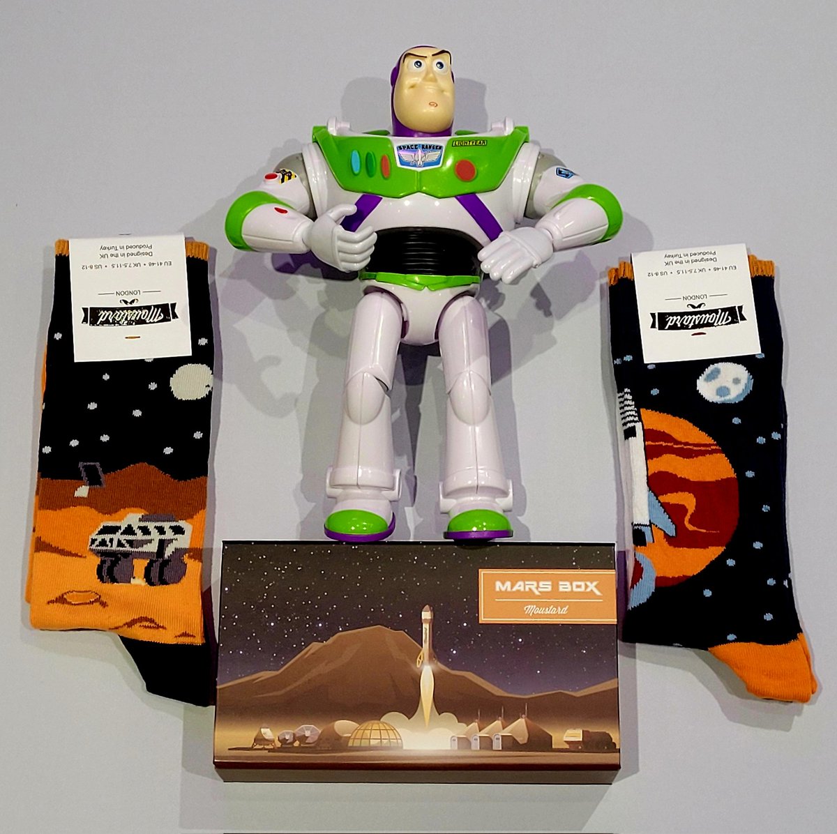 🚀To Infinity & Beyond🚀 💥NEW ARRIVALS💥 Martian sock box from @moustardLondon (Buzz not included) Shop in store & online ⬇️ eclectichound.co.uk/products/marti… . . . #MartianSockBox #RockYourSocks #FunSocks #EclecticHound #AntiBland #HelloWinchester #WinchesterIndependents #ShopSmall