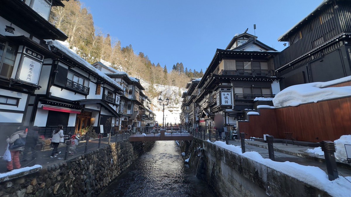 「まだ帰り道なんですけど、いや〜〜本当によかったギンザン大正ロマンの街並みはよい…」|きりこ🖊のイラスト