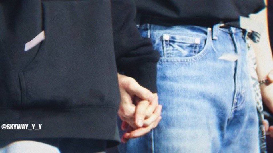 Я ТОЛЬКО ПРОСНУЛАСЬ, А ТУТ СПЛЕТЕНИЕ ЛАПОК МИНСОНОВ ЯЯЯ ВАФЛЯ😭