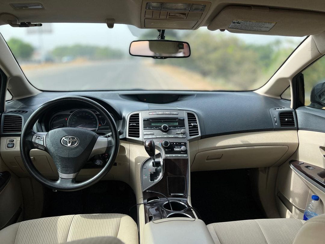 CarsConnectNG's tweet photo. 🤳 TOYOTA VENZA SPORTS
◐➖➖➖➖➖➖➖➖◑
▫️Year: 2010Model
▫️Status: Clean Registered
▫️Duty: Fully Paid 
▫️Price: ₦5.8M 💥..negotiable
▫️Location: Abuja 🇳🇬

Call ☎/WhatsApp 📩 : 08068278079
🇳🇬Nationwide Delivery ✈🏠
Pls Rtw🙏
 #ALjufu #Cars #CarsConnect #NG https://t.co/uBZsEPfw9i