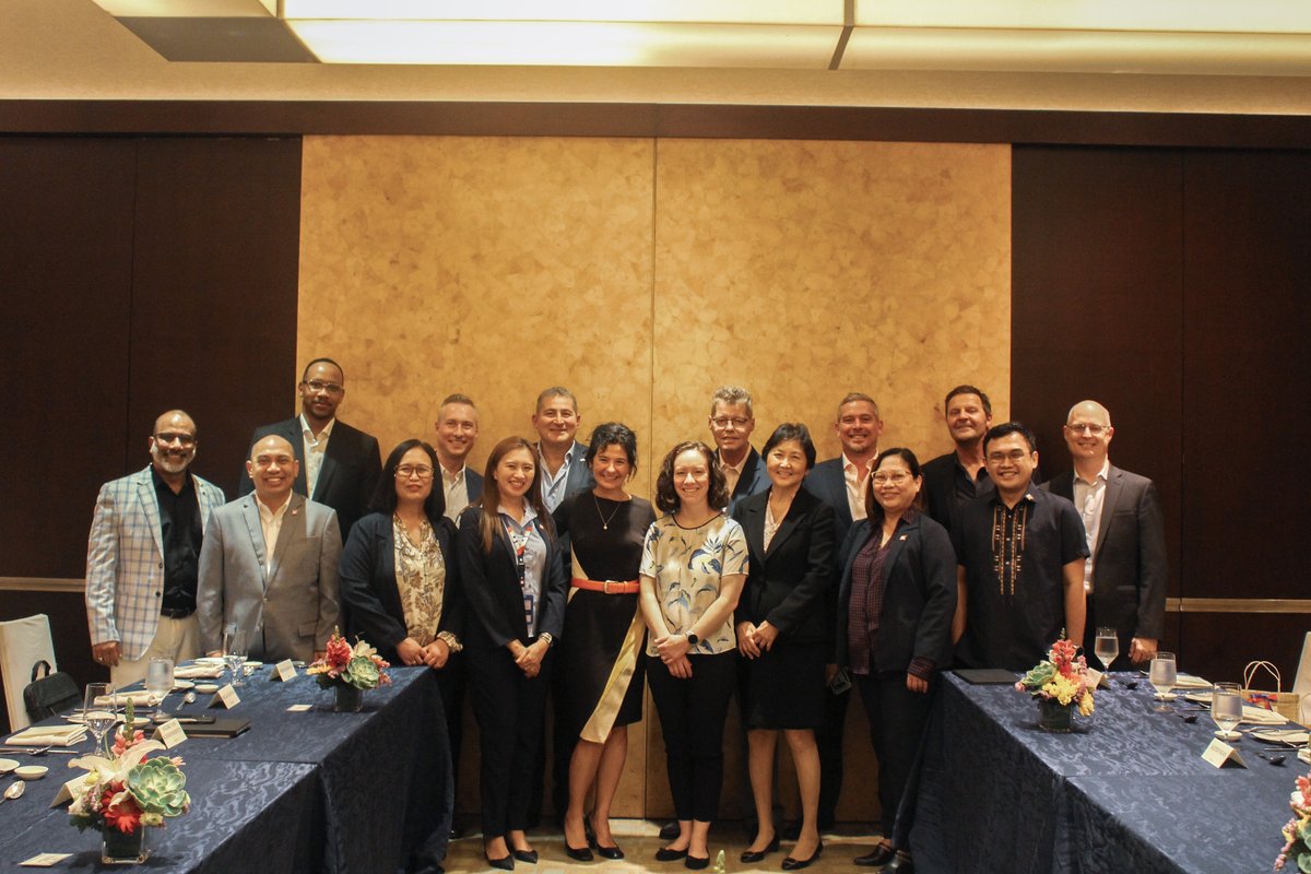 SingaShipPH's tweet photo. Singa Ship Management Phils., Inc. (SSMPI) had the privilege to be visited by the Senior Leadership Team (SLT) of Holland America Group (a Division of Carnival Corporation). 

Thank you, Holland America Group, for your visit and being a strong enabling partner of Singa. https://t.co/78QZd8XBiJ
