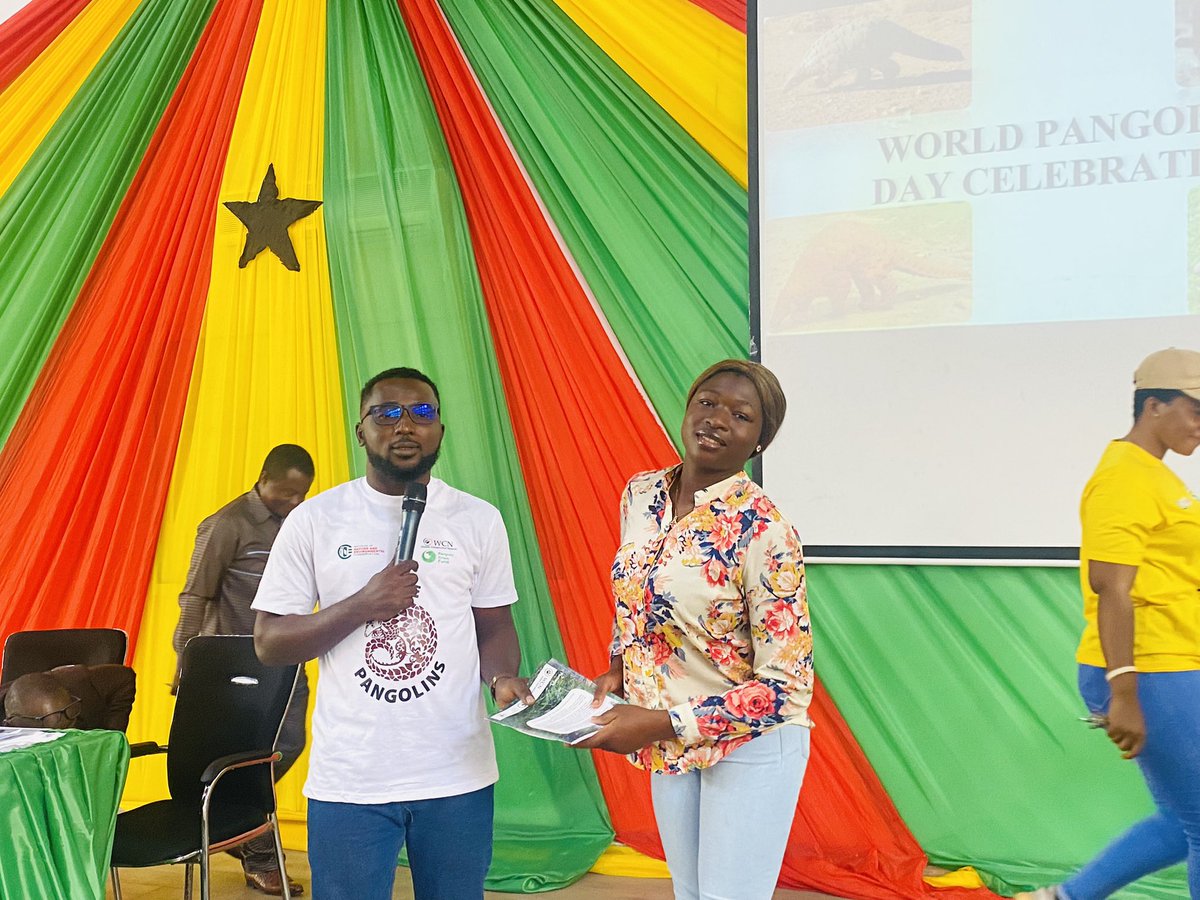 canarsa_knust's tweet photo. At the end of a wonderful educative session, souvenirs were awarded to participants who engaged in the questions and answers session.

#WorldPangolinDay https://t.co/Q7Q0DDyWiV