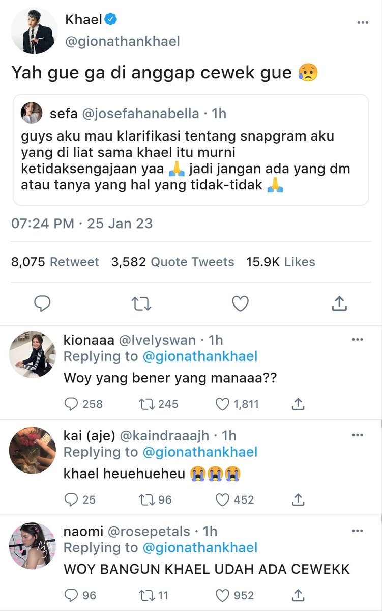 bunnysweetst's tweet image. 𝓡adioheart FM

— a mark lee au