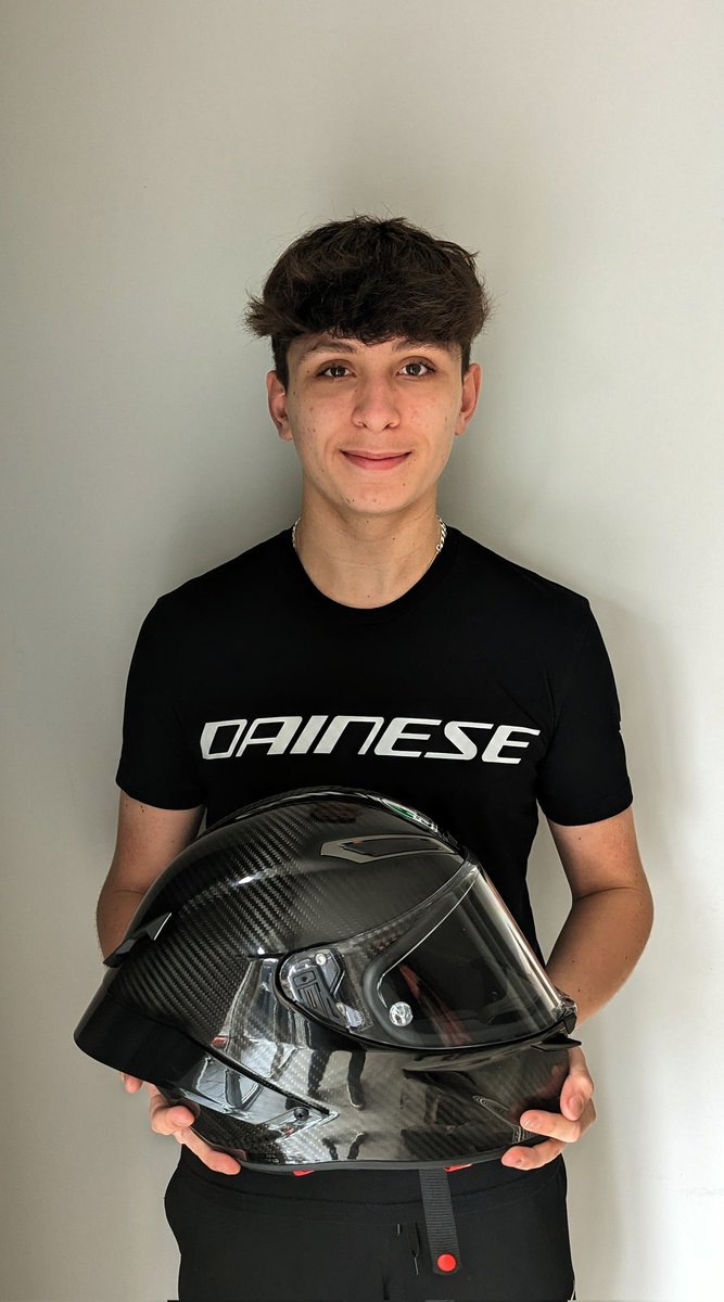 Harry the first to receive the new AGV Pista RR FIM Approved 22.06 Helmet for 2023. 

Massive thanks to Dainese Dainese AGV Helmets 

#99