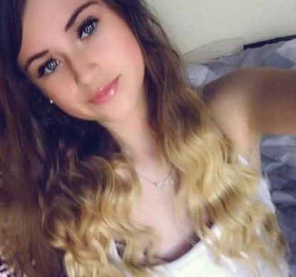 thejournal_ie's tweet photo. Gardaí are seeking the public's assistance in tracing the whereabouts of 14-year-old Darya Cekalkinaite who is missing from the Dublin 1 area since Thursday. https://t.co/73piQFkLWW
