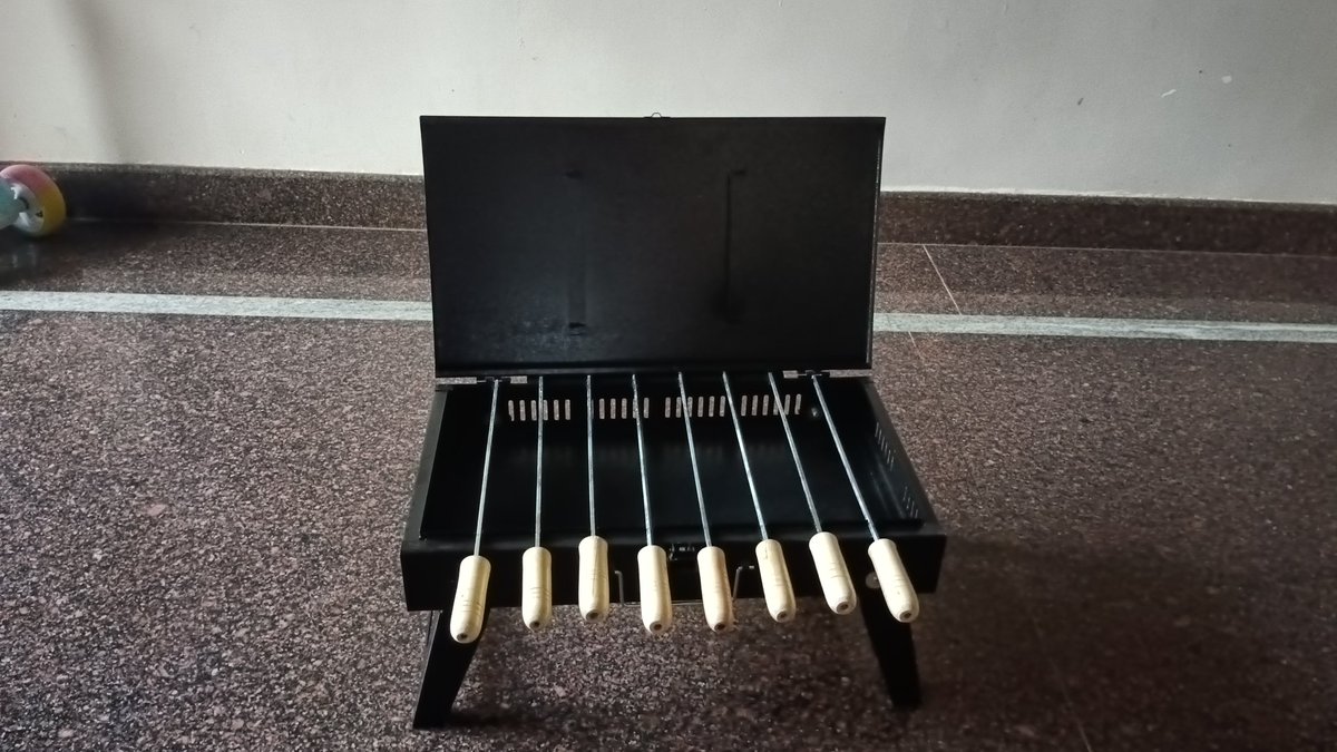 KiranChourad's tweet photo. "Just tried the HANGUL CHARCOAL GRILL from Flipkart and it's amazing! 🔥🍖 Not only is it budget-friendly, but it's also a high-quality product that delivers deliciously grilled food. Highly recommend! #Flipkart #HANGUL #charcoalgrill #budgetfriendly #grillingmadeeasy" https://t.co/QHArEakNMs