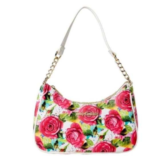 Jenniferperciv2's tweet photo. So good I had to share! Check out all the items I'm loving on @Poshmarkapp from @MrsDBrown1 #poshmark #fashion #style #shopmycloset #ryka #juicycouture #aina: https://t.co/PvqwBdJabt https://t.co/JKJ1afaqrz