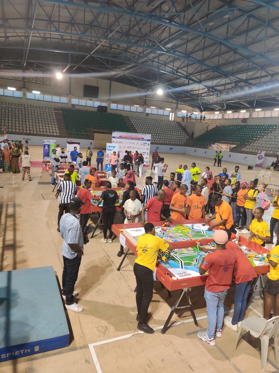 SaratuBello00's tweet image. National Robotics Competition 2023 held at Abuja #technology #TechNews #Coderina #robotic #robotics