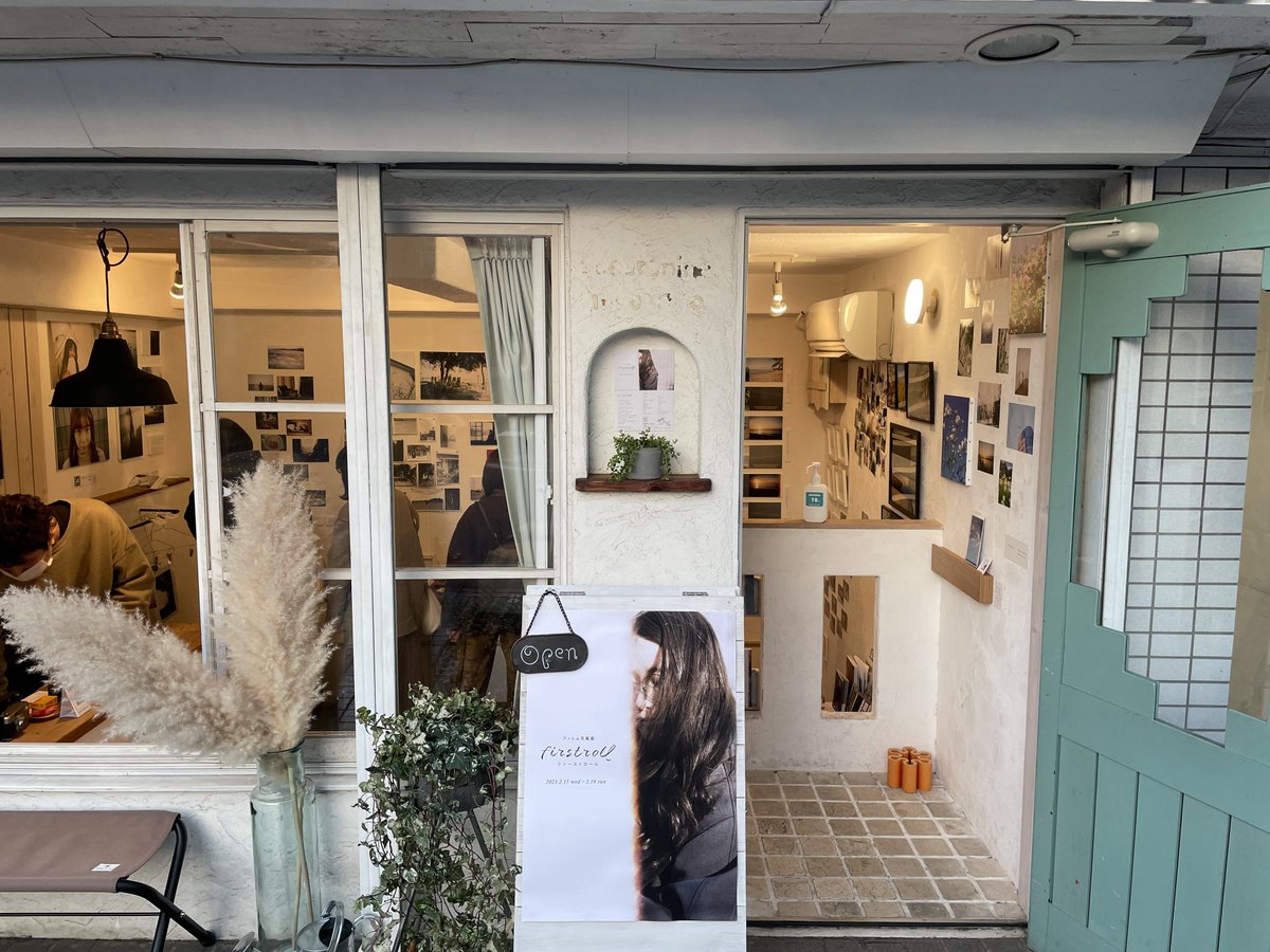 Lomography Japan tweet media