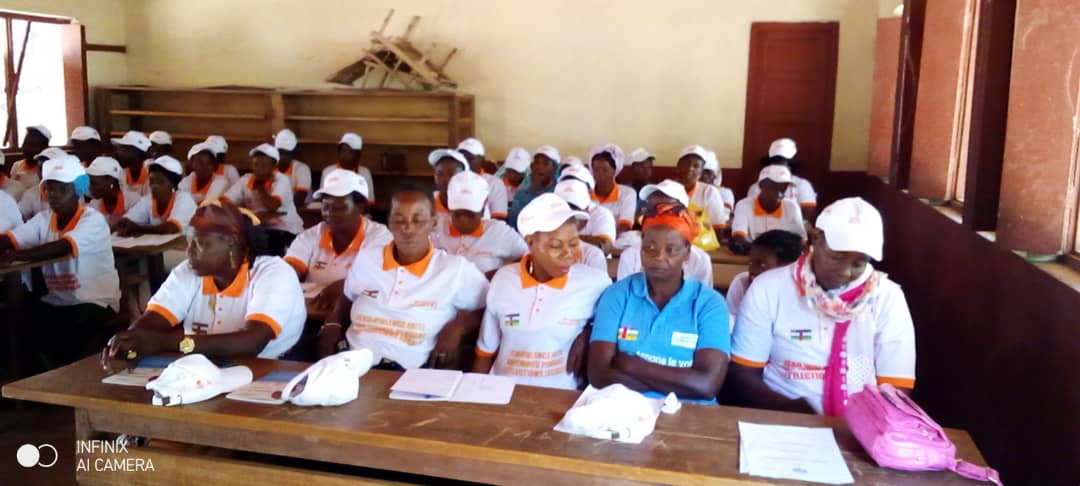 fca_rca's tweet photo. #Finnchurchaid #Centrafrique Clôture le 17/02/23 de l'atelier de 3 jours à #Kouango des 50 #femmesleaders sur le #leadership_féminin_la_gouvernance_locale. Il y a eu  une sensibilisation de masse sur #participation_des_femmes_aux_élections. Sous financement @ONUFemmes @FCA_global https://t.co/sS1KsusXW9
