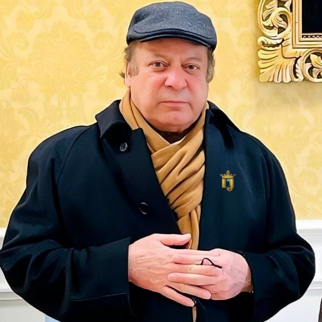 hinaparvezbutt's tweet image. پاکستان کے تمام مسائل کا حل صرف ایک لیڈر نواز شریف ❤️