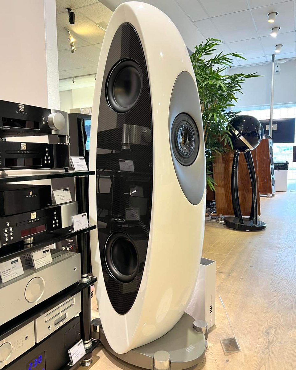 Berny2876's tweet image. #Elac Concentro M