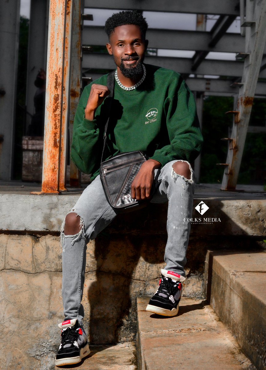 KachiFolks's tweet photo. @Chefy187 incase nshakenshepo bentili mwishibe ninshi nalesunga ulupwa.
BrokeNoLunkumbwa happy birthday to myself https://t.co/0NDs63do81