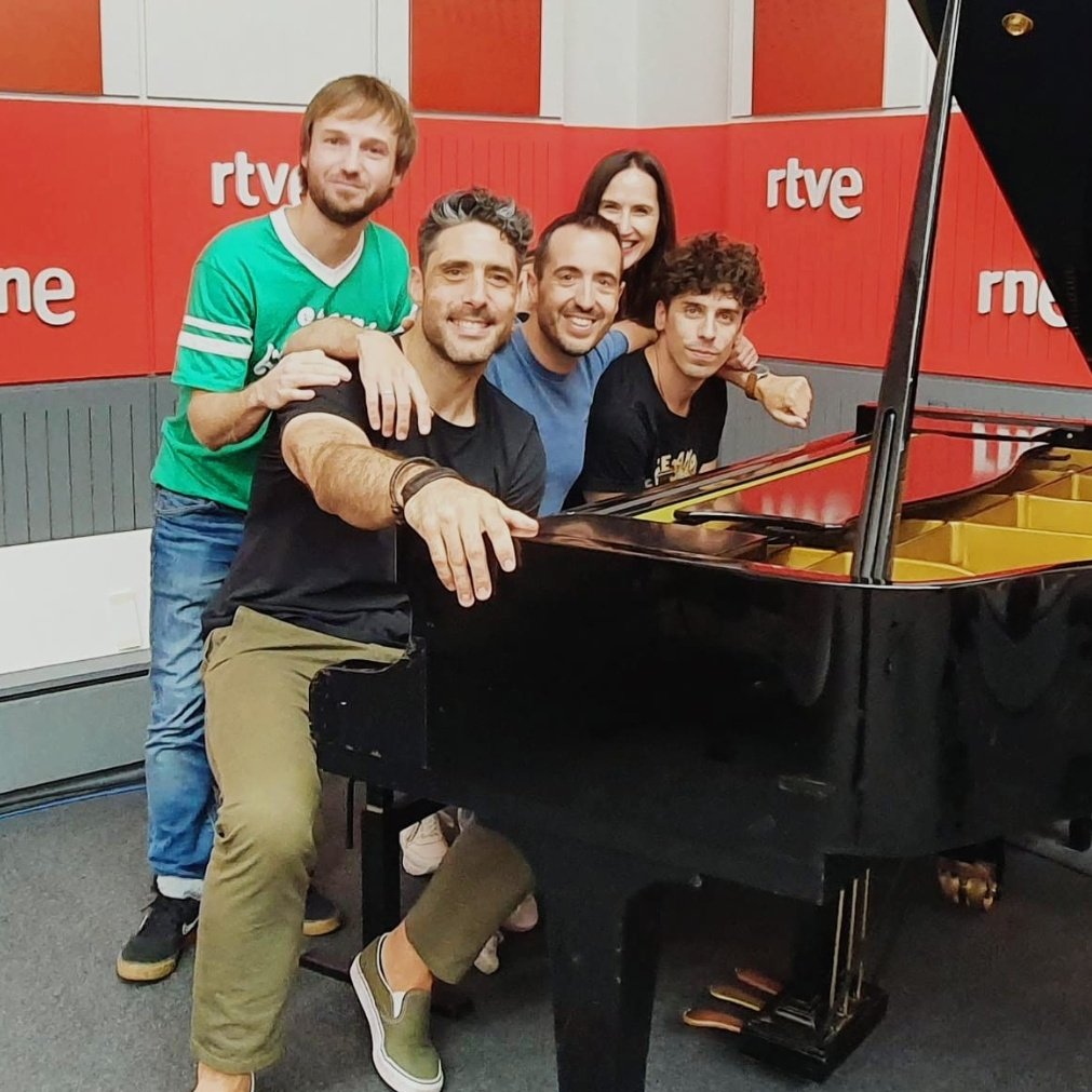 Criado el Enterado tweet media