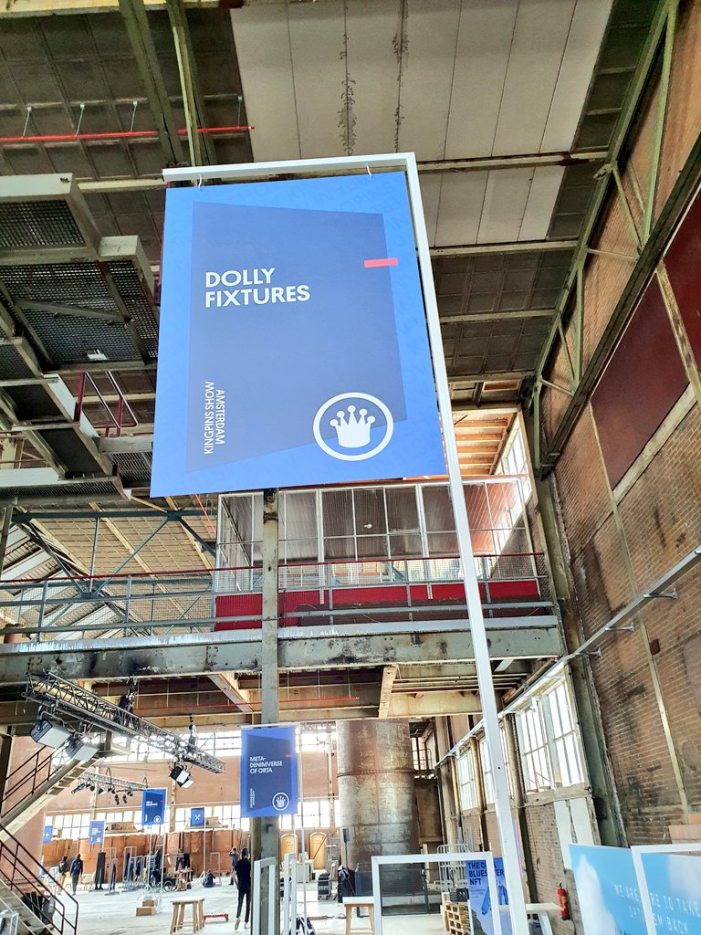 Dolly Fixtures tweet media