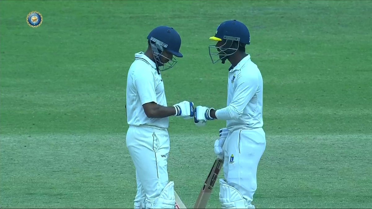 BCCI Domestic (@bccidomestic) on Twitter photo Tea on Day 3️⃣ of the #RanjiTrophy #Final!
Bengal reach 74/3 in the 2nd innings & trail by 156 runs against Saurashtra.
2️⃣ wickets for <a href="/Sakariya55/">Chetan Sakariya</a>
1️⃣ wicket for <a href="/JUnadkat/">Jaydev Unadkat</a>
Stay tuned for the final session!
Scorecard 👉 bcci.tv/domestic/ranji…
#BENvSAU | <a href="/mastercardindia/">Mastercard India</a> Tea on Day 3️⃣ of the #RanjiTrophy #Final!
Bengal reach 74/3 in the 2nd innings & trail by 156 runs against Saurashtra.
2️⃣ wickets for <a href="/Sakariya55/">Chetan Sakariya</a>
1️⃣ wicket for <a href="/JUnadkat/">Jaydev Unadkat</a>
Stay tuned for the final session!
Scorecard 👉 bcci.tv/domestic/ranji…
#BENvSAU | <a href="/mastercardindia/">Mastercard India</a>