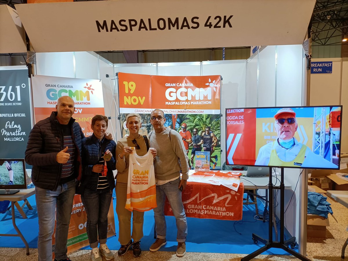 GCMMarathon's tweet photo. Hoy, desde las 10.00 y hasta las 20 horas estaremos en la Feria del Corredor del Maratón de Sevilla con un stand del Gran Canaria Maspalomas Marathón 2023 (#gcmmarathon). https://t.co/hJCzJvm5Eo