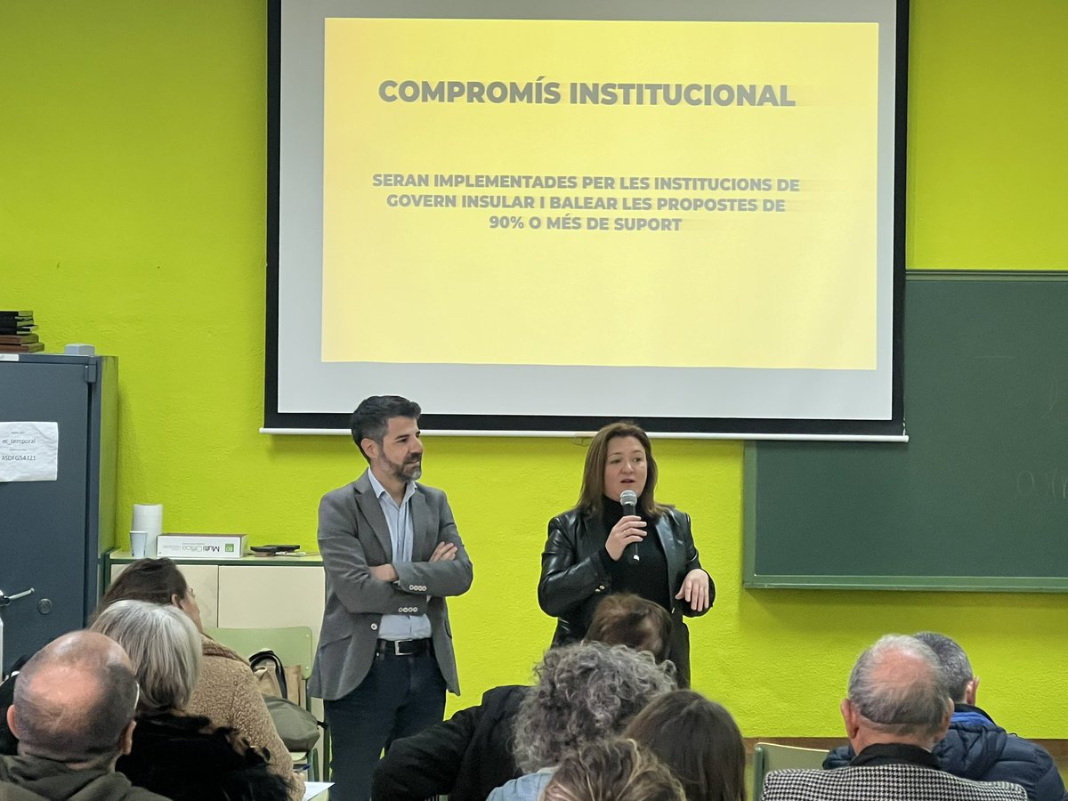Mallorcaxclima's tweet photo. 👉🏻Els consellers de Presidència del #GovernBalear i el #ConselldeMallorca, Mercedes Garrido i Javier de Juan, han agraït la feina a tots els assembleistes i recordat que les administracions s’han compromès a aplicar les propostes que surtin aprovades durant la jornada d’avui. https://t.co/oXLH7hSKGE