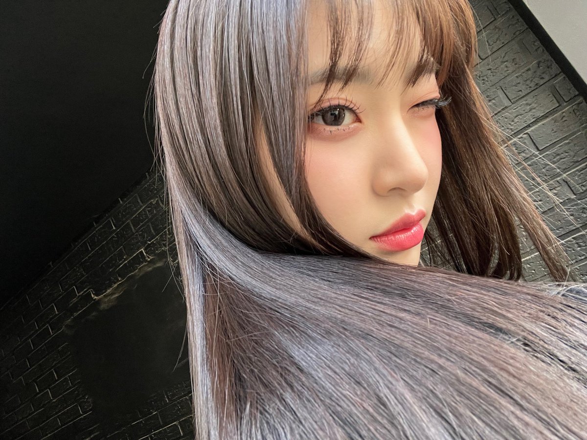 weeeklytime's tweet photo. #조아 #ZOA https://t.co/DnQxZ4zmKY
