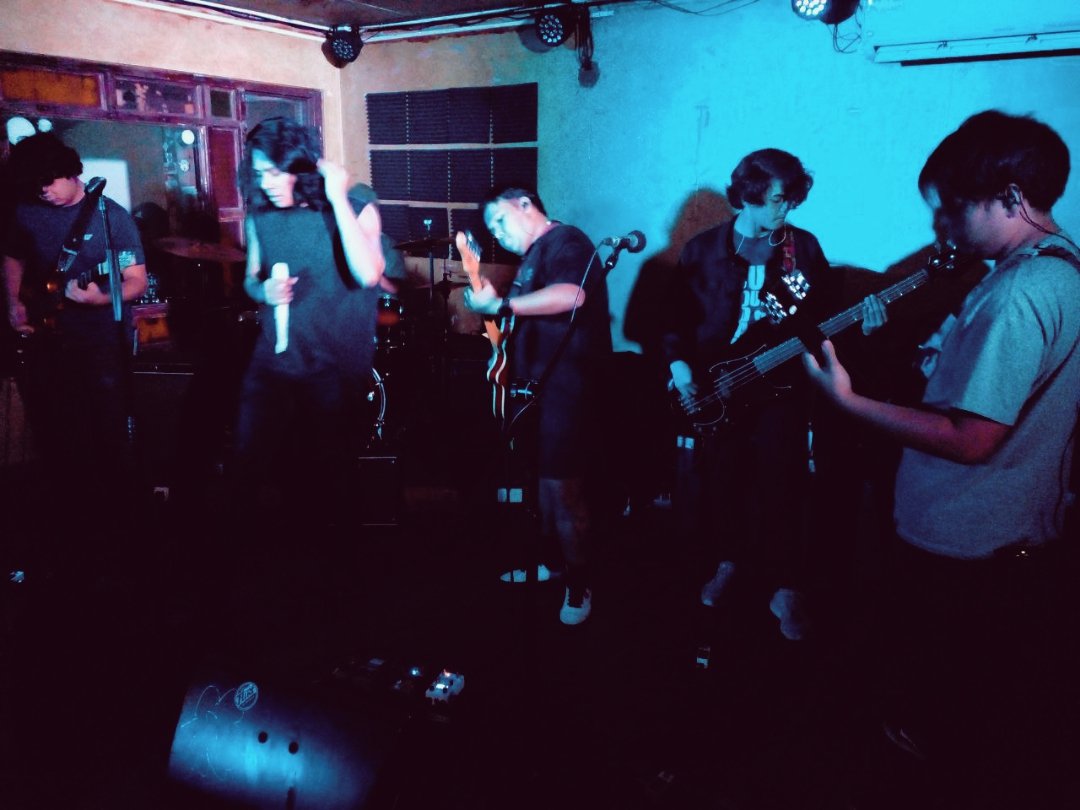 iamcarrielopez's tweet photo. #GigLabLive
02.17.23 // Saguijo
@WheresRamona • Reckless Thursday
Dre Levigne • GVMD https://t.co/RI7vs84Crx
