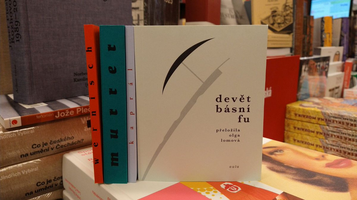 KarolinumBooks's tweet photo. Trocha poezie z nakladatelství Aula.
✅ Devět básní fu - přeložila Olga Lomová.
✅ Dřevěný dort - Wernisch Ivan
✅ Chtěné prodlevy - Kaprál Zeno
✅ Vyprávění za zpěvu ptáků - Murrer Ewald
#poezie #basne #cinskapoezie #cinskaliteratura #ivanwernisch #ewaldmurrer https://t.co/otM4VqDx6B