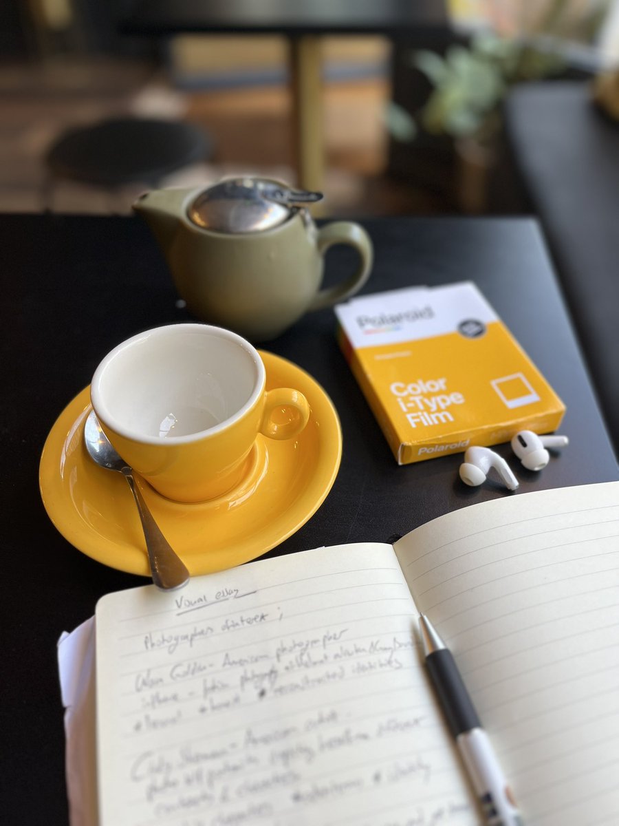 imagine_2208's tweet photo. Creative day :) #creativeday #memyself #potoftea #polaroid #polaroidoriginals #mypolaroidperspective https://t.co/V9ZaYSNTJT