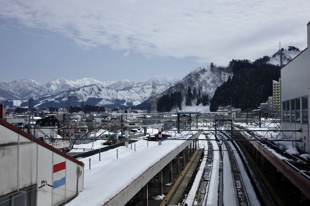 akira_inugami_'s tweet photo. 越後湯沢駅に、到着❄️
#新潟県
#湯沢町
#越後湯沢駅
#白銀の世界
#電車
#雪
#雪国
#worldofsilver
#train
#line
#snow
#ファインダー越しの私の世界
#写真好きと繋がりたい
#東京カメラ部
#tokyocameraclub
#snapshooter
#snapshot
#art_of_japan
#phos_japan
#photo_jpn
#team_jp
#ig_japan https://t.co/1kOfCia2rR