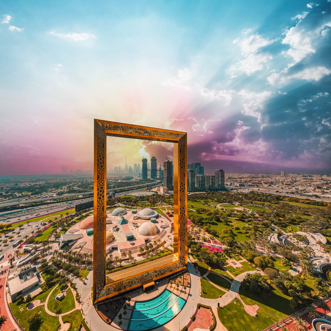 SkylineInterRE's tweet photo. Happy Weekend Dubai! 🇦🇪

@DubaiFrame #dubaiframe #photography #landscapephotography #landscapelovers #dubaibrunch #dubaiphotographer https://t.co/Wt7Gc8IVS6