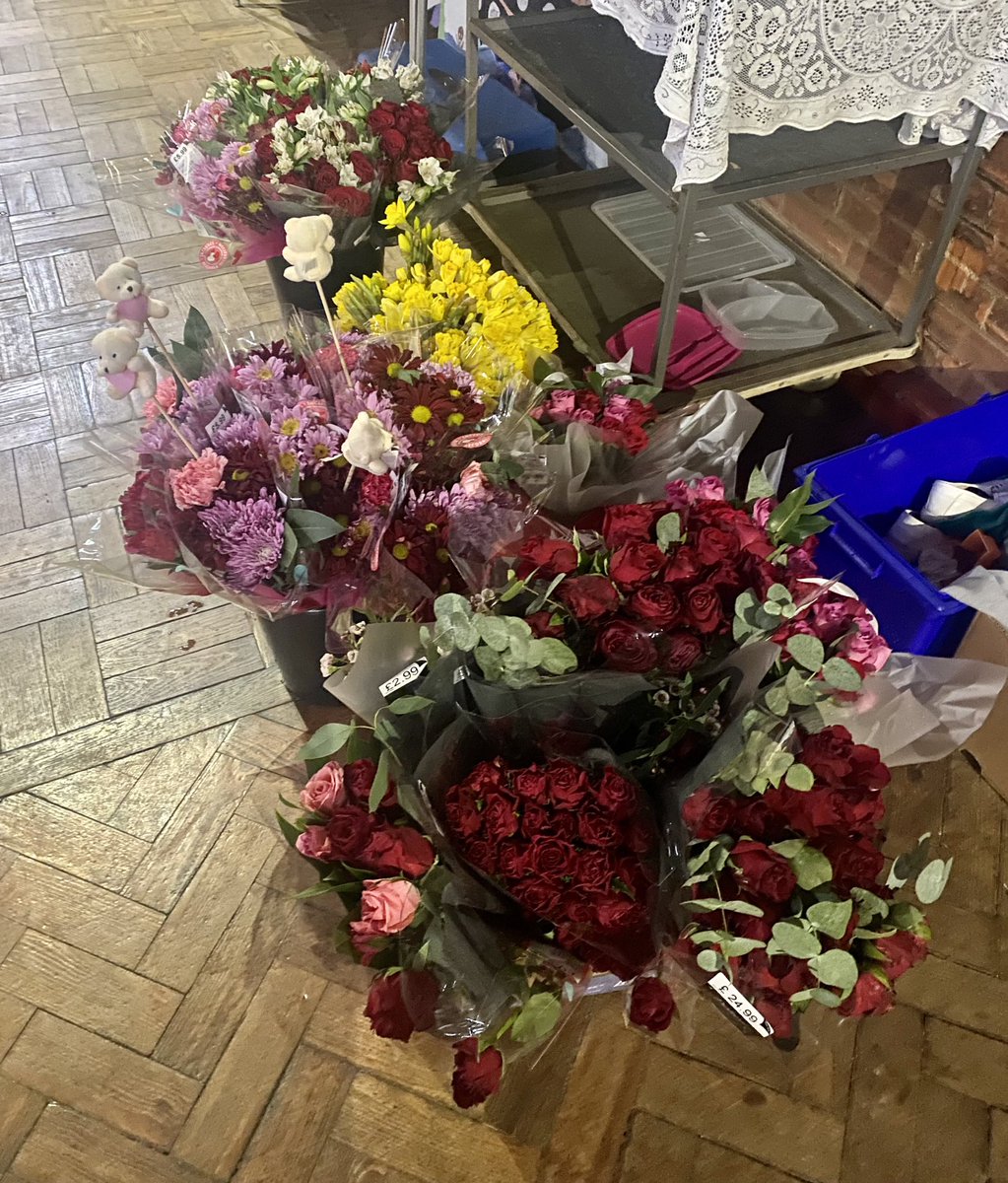 suffolkvicar's tweet photo. The patisserie @FelixParish Pantry is overflowing once more tx to @LidlGB @Morrisons and #TheBreadbasket
Much yumminess and if you need a top up of flowers💐for your Valentine pop in
Open 10am to 4pm today
everything free
To help everyone pse take only one small bag a day @nbrly https://t.co/T2HY27YTdR