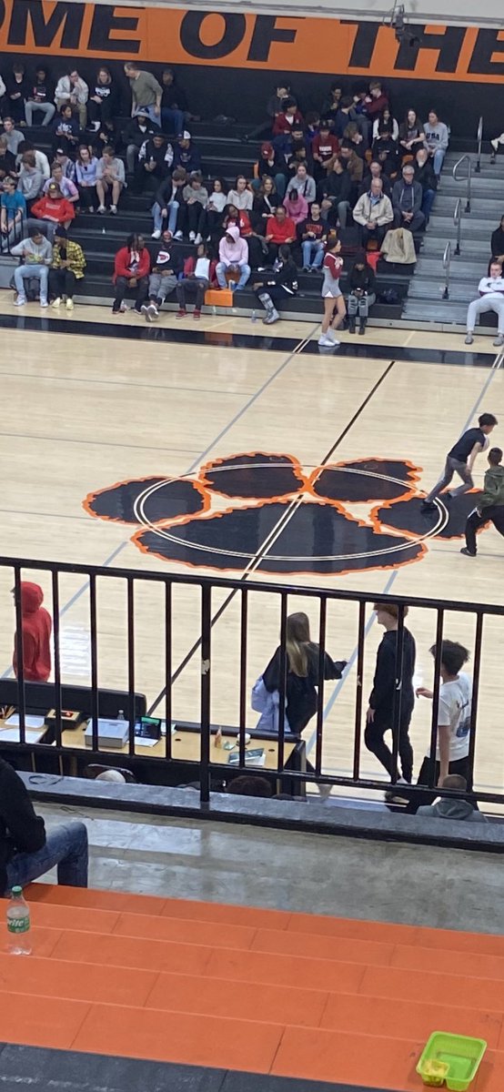 District 3 AAAA 
Semi Finals 
Overtime

Central 66 
Oak Ridge 62 

Chris Bozeman 16, 
Josh Brown 14, 
Trey Robinson  12, 
Reggie Jones 10 

Central will play Tues for the District Championship 
(for the first time 
since 2011)