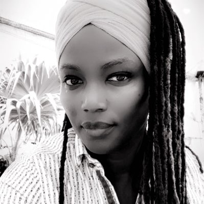 #NouvellePhotoDeProfil
Feels good to be back … ❤️‍🔥❤️💖