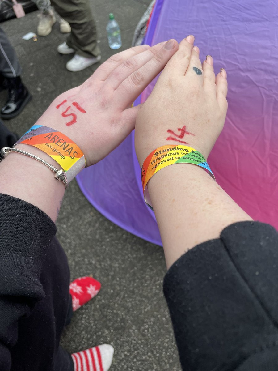 lenanabanana (Niamh 🖤) Yungy B fan tweet media