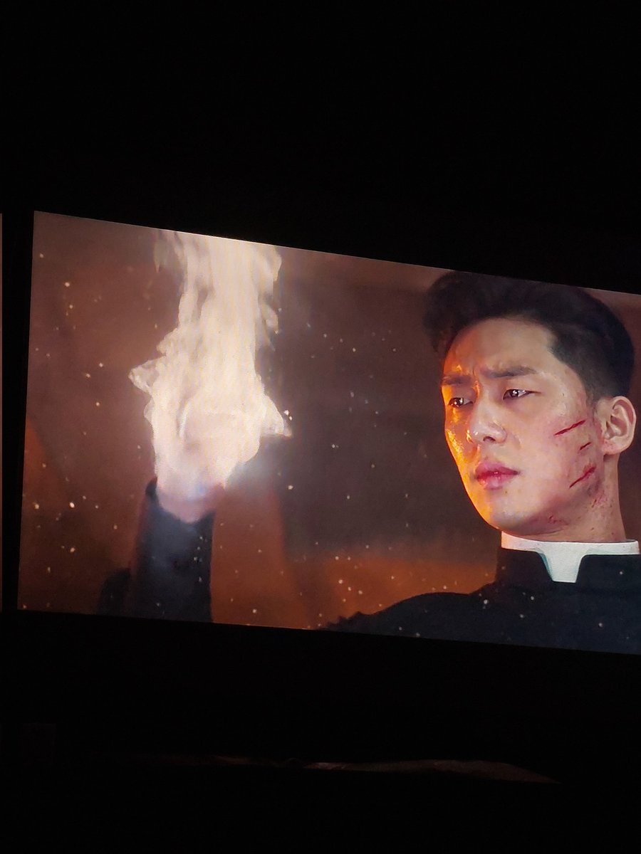 whomina93's tweet image. Ganda! 😍 #TheDivineFury