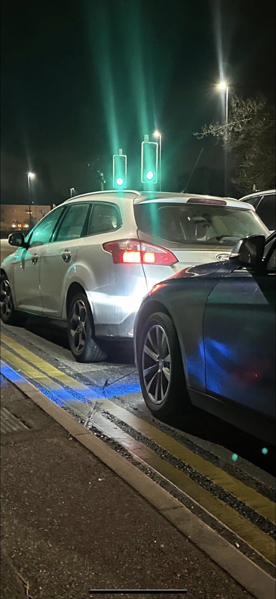 KPTacOps's tweet photo. Whilst on patrol of Chatham @KentPoliceMed #PTT2 sighted this vehicle. During a search of both occupants 80 Class A drug deals. Subsequent searches located a cannabis cultivation at a home address #CrackIngDown #HeroInChatham #SayNoToDrugs #2InTheBin AM https://t.co/AqPUgod7w7