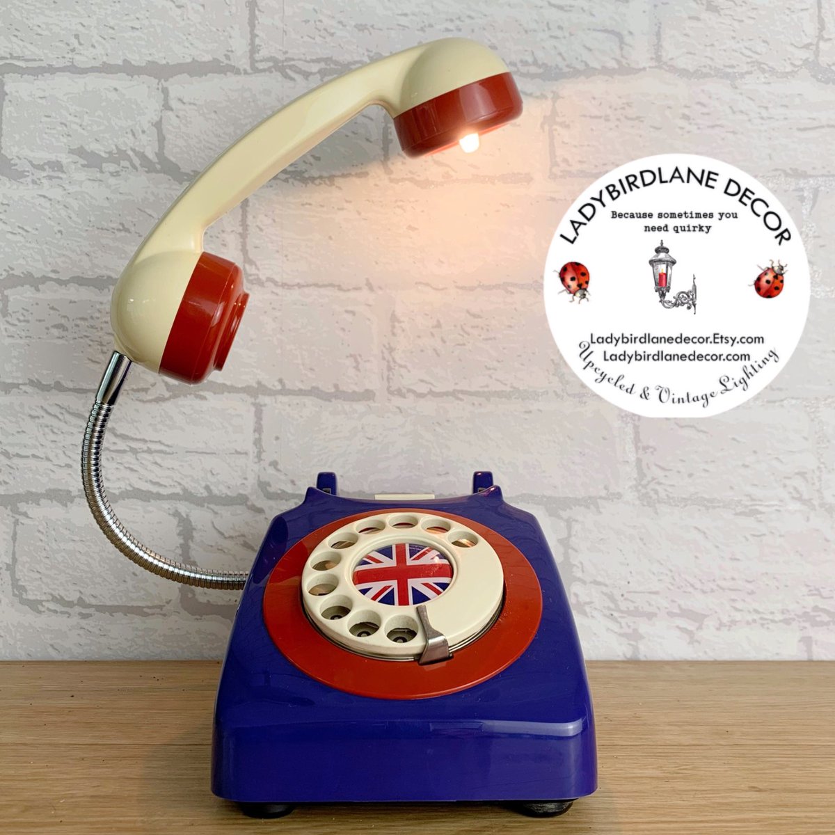 Ladybirdlane1's tweet photo. We’ve sold a few of our Union Jack Retro Telephone Lamps to America this week - maybe expats for the upcoming coronation?  
https://t.co/WLsK9SqBVQ For UK customers 
https://t.co/BwkLmbWpP4 For overseas
#MHHSBD #UKGiftAM #ShopIndie https://t.co/WJD7QN5Ijg
