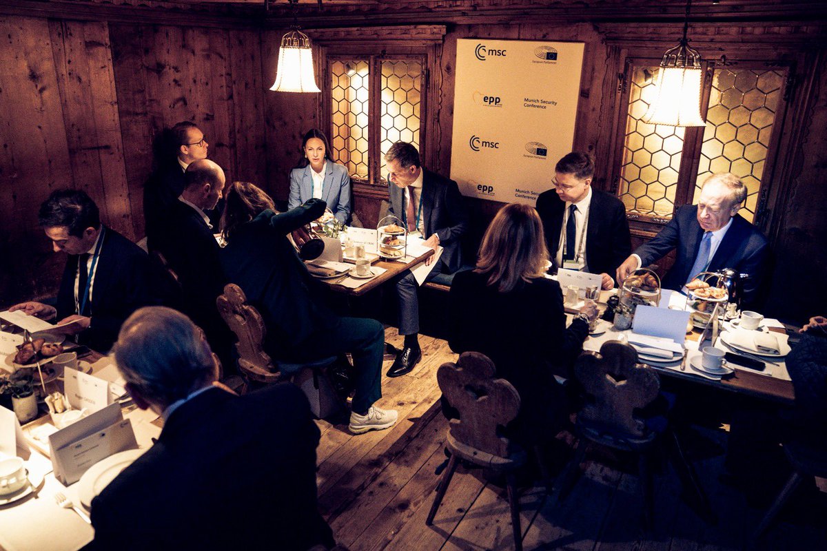 EvaMaydell's tweet photo. The case for transatlantic #tech cooperation has been made. The question is - where do we go from here?

Pleasure to host this fascinating discussion at #MSC2023.

Perspectives by 🇧🇪 PM @alexanderdecroo, 🇪🇺 EVP @VDombrovskis, 🇸🇪 FM @TobiasBillstrom, @BradSmi and Michael Chertoff. https://t.co/pTuQg88t4h